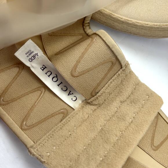 Cacique Bra Plus Size 46DD/E Tan Convertible Underwire Silicone Clear Strap - Picture 4 of 7